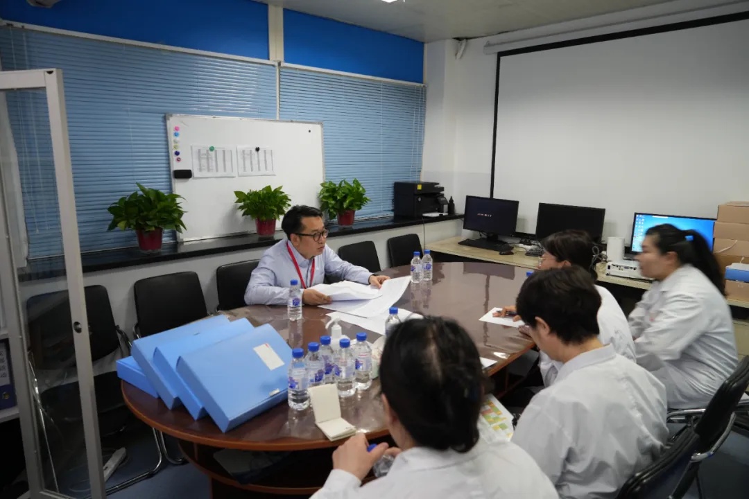 专家评估现场2.jpg
