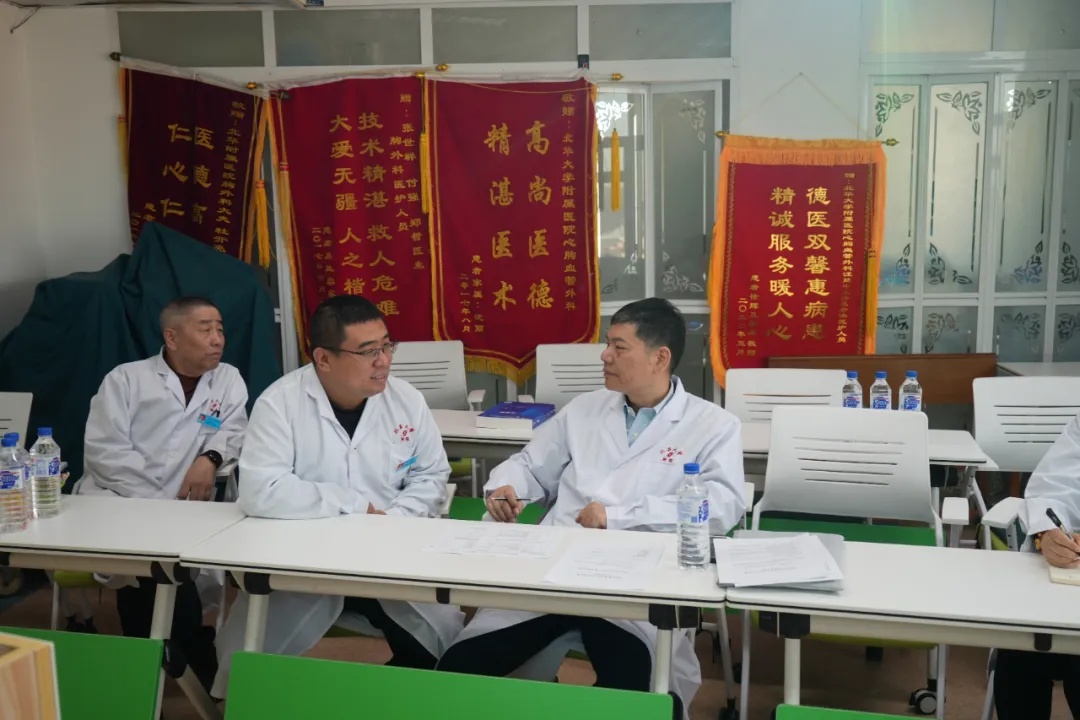 专家评估现场3.jpg