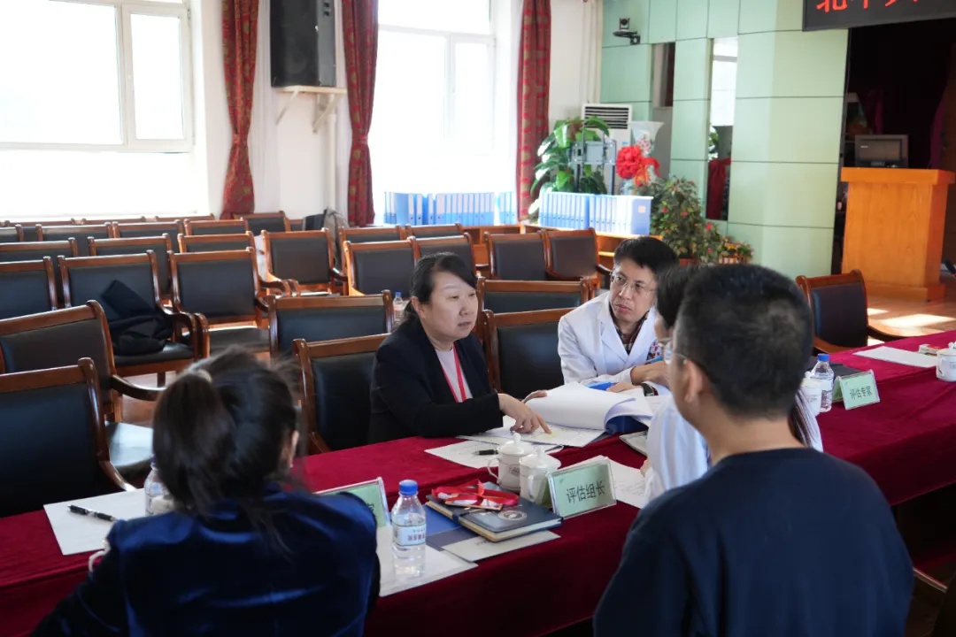 专家评估现场4.jpg